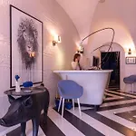 Hotel The Originals Boutique Le Lion Clermont-Ferrand