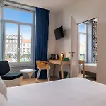 Hotel The Originals Boutique Le Lion *