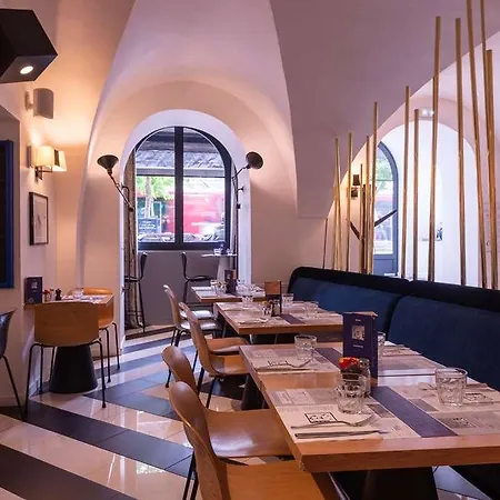 The Originals Boutique Le Lion Hotel