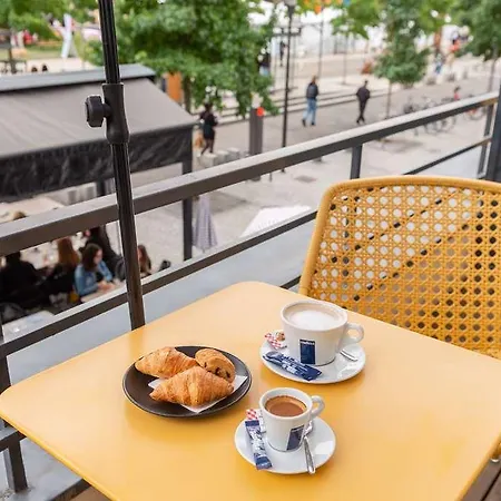 The Originals Boutique Le Lion Hotel Clermont-Ferrand