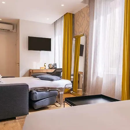 The Originals Boutique Le Lion Szálloda